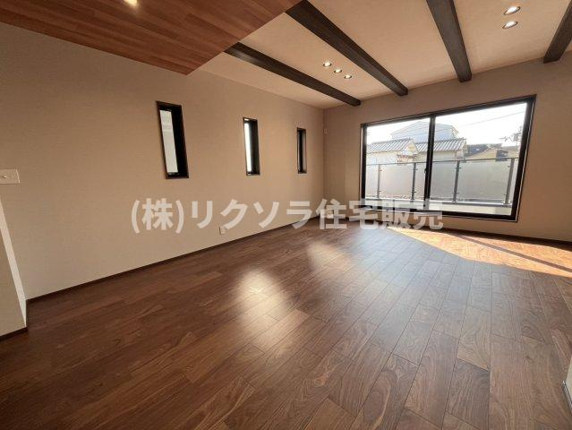 点野3丁目　新築一戸建ての居間・リビング|LDK20.0帖
■物件内覧・資金計画相談・住宅ローン相談、リフォーム相談、お問合せ受付中■
※当日・翌日のご内覧、ご相談はお電話でのお問合せがスムーズです！