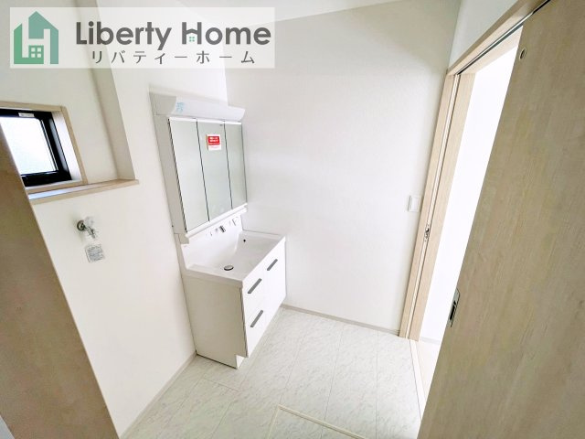 那珂市杉23-P2　4号棟　新築戸建の脱衣所