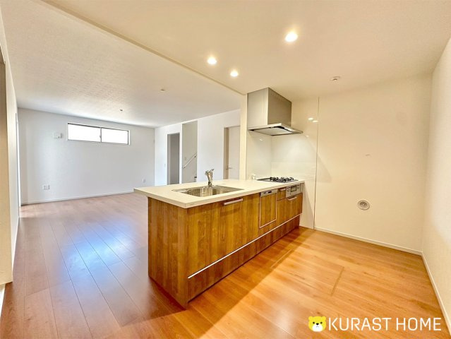 京都市西京区桂池尻町　新築戸建のキッチン