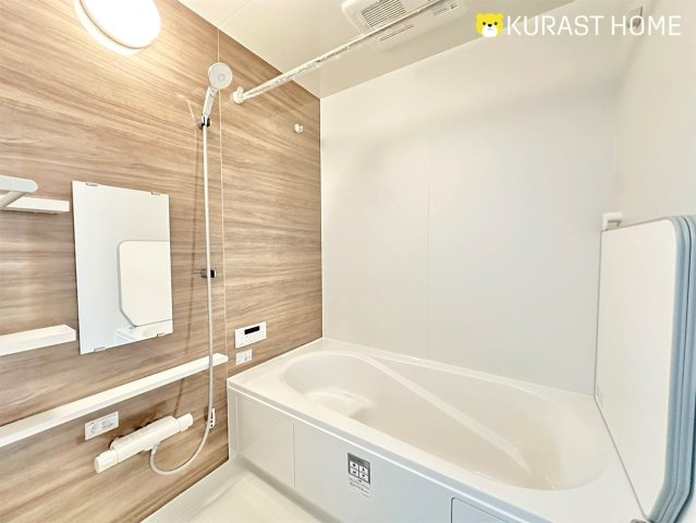 京都市西京区桂池尻町　新築戸建の浴室