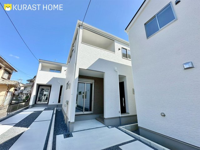 京都市西京区桂池尻町　新築戸建の外観