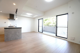 【居間・リビング】 | 【ハイブランドリノベ】パークハウス竜王公園フォレストコート | 室内（2025年5月8日13：00頃）撮影