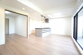 【居間・リビング】 | 【ハイブランドリノベ】パークハウス竜王公園フォレストコート | 室内（2025年5月8日13：00頃）撮影