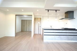 【居間・リビング】 | 【ハイブランドリノベ】パークハウス竜王公園フォレストコート | 室内（2025年5月8日13：00頃）撮影