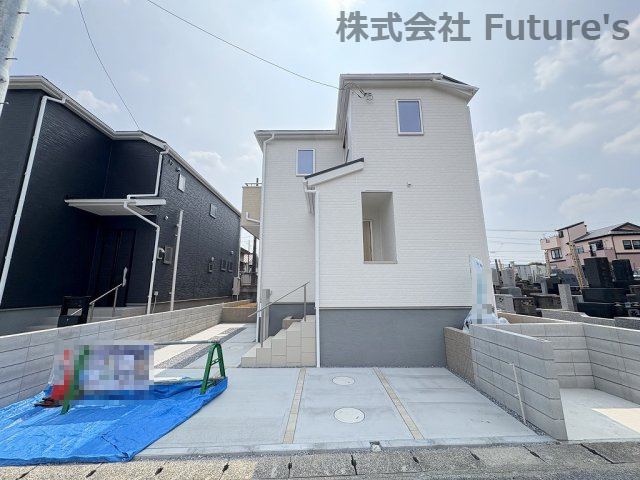 吉川市中曽根1丁目　新築戸建　全3棟　1号棟の外観|吉川市中曽根1丁目！2025年5月完成の新築分譲住宅