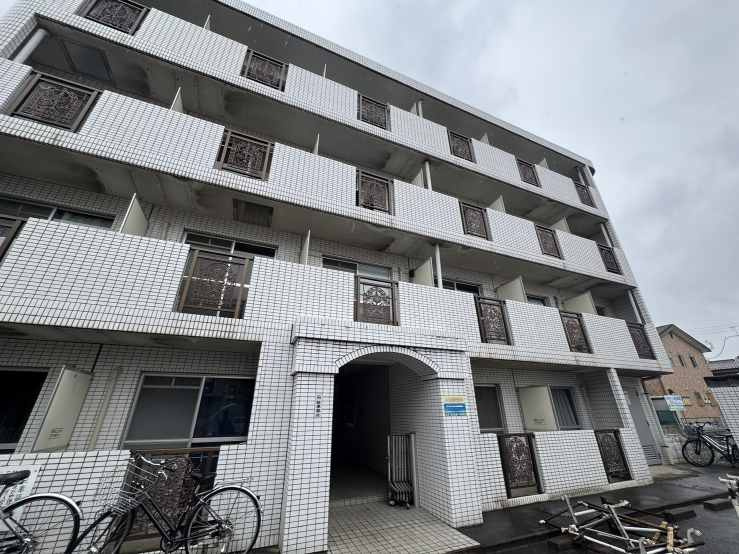 アメニティ高坂の外観パース