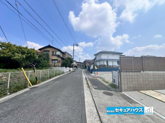 【今からご案内可能】名古屋市緑区旭出 全2棟 A号棟の前面道路含む現地写真|事前予約にて現地ご見学いただけます！お気軽にお問い合わせください♪
■株式会社　セキュアハウス■
住宅ローンに強く、知識、経験豊富なスタッフ在籍
お客様に寄り添い、ご成約後もサポート致します。