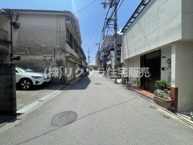 寿町　新築一戸建ての前面道路含む現地写真|■物件内覧・資金計画相談・住宅ローン相談、リフォーム相談、お問合せ受付中■
※当日・翌日のご内覧、ご相談はお電話でのお問合せがスムーズです！