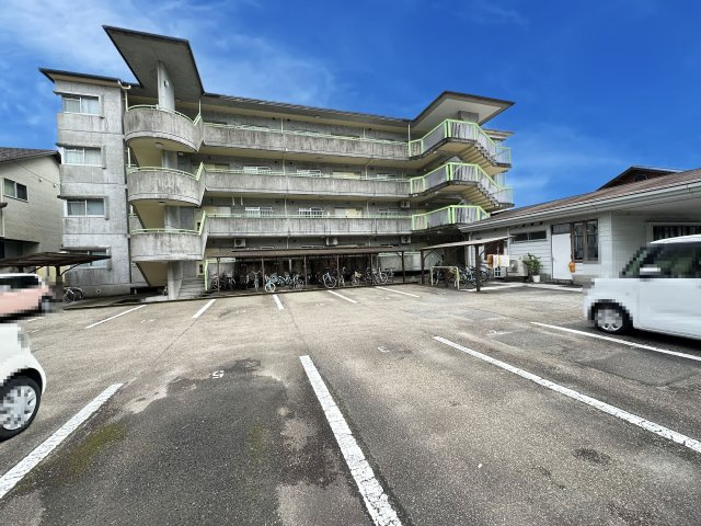 一ツ橋レジデンスの外観