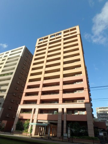 ジェネラス中央町の外観