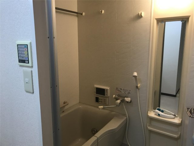 夢ガーデンの浴室