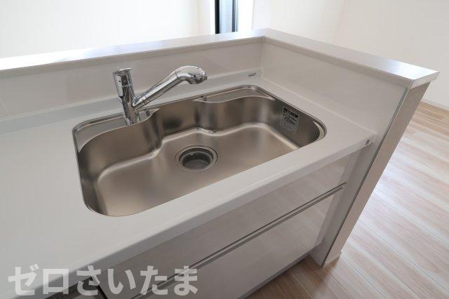 《仲介手数料無料》浦和区瀬ヶ崎４丁目32-37(全1戸)新築一戸建てリガーレのキッチン