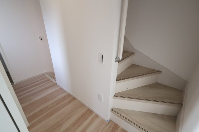 《仲介手数料無料》浦和区瀬ヶ崎４丁目32-37(全1戸)新築一戸建てリガーレの内装