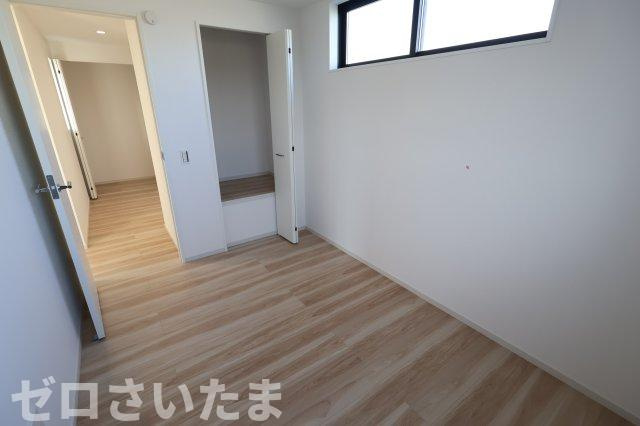 《仲介手数料無料》浦和区瀬ヶ崎４丁目32-37(全1戸)新築一戸建てリガーレの洋室