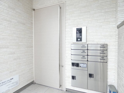 【エントランス】 | R-Smart covo新栄