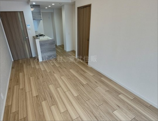 【居間・リビング】の画像