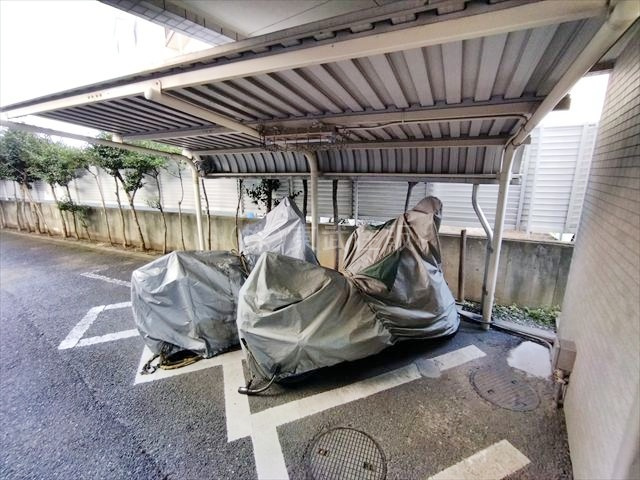 【駐輪場】の画像