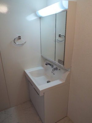 【洗面所】 | オッツ東川口 | 洗髪洗面化粧台