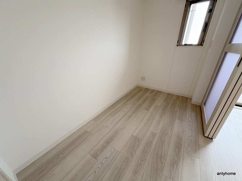 ワールドアイ大阪フェリーチェ　仲介手数料無料の寝室