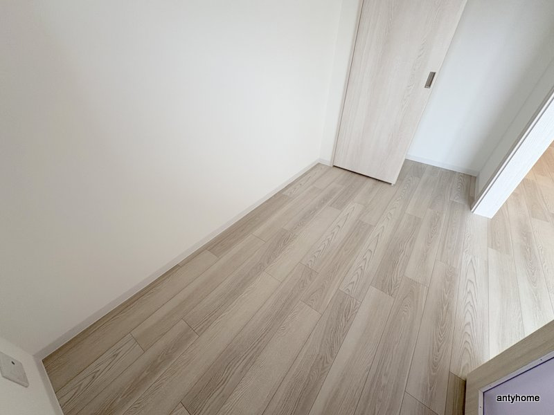 ワールドアイ大阪フェリーチェ　仲介手数料無料の寝室