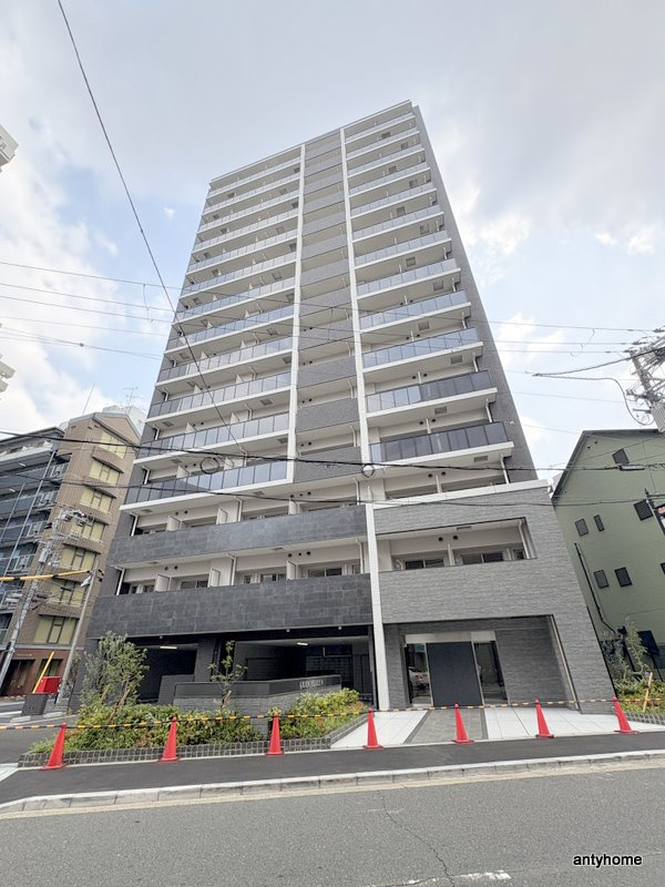 ワールドアイ大阪フェリーチェ　仲介手数料無料
