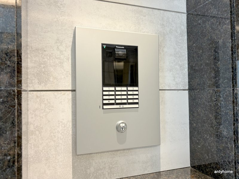 ワールドアイ大阪フェリーチェ　仲介手数料無料のセキュリティ