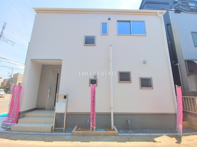 越谷市東大沢3丁目 新築分譲住宅の外観