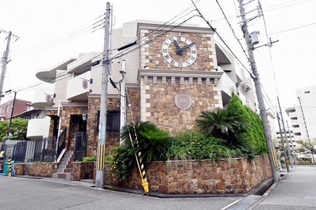 パークノヴァ夙川の外観