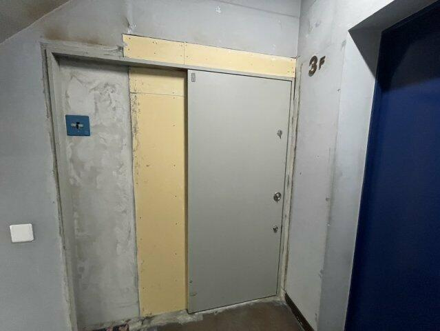 イレブンビルのその他共用部分|貸室ドア 