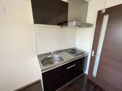 【キッチン】 | ファースト　クライム | 別号室の参考写真です