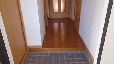 【玄関】 | ソル・レヴェンテ | ゆったりとした玄関です