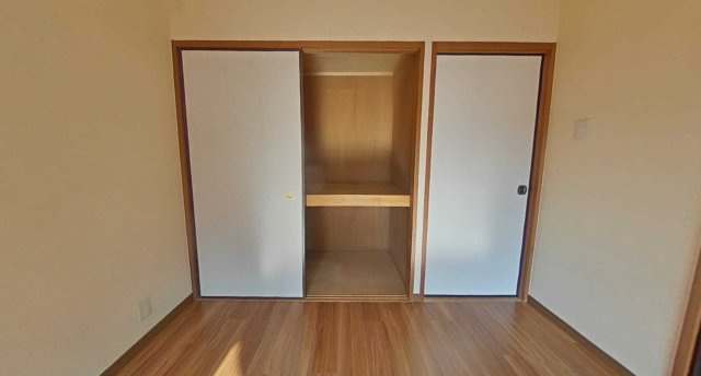 熊本市南区八分字町の賃貸マンションの洋室