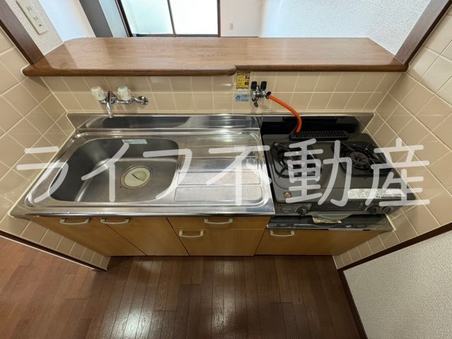 ベローナのキッチン|コンパクトなキッチンで掃除もラクラク