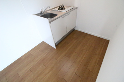 【内装】 | Asunto