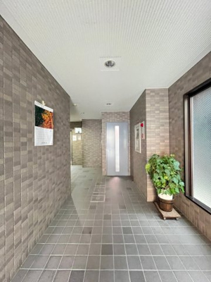 【エントランス】 | スカイ松屋町