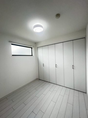 【寝室】 | リガロ吹田