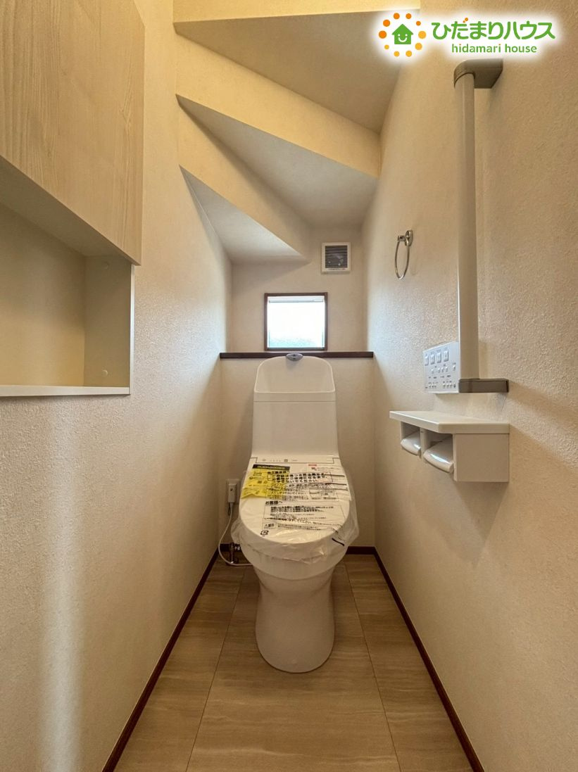 深谷市萱場　第10期　新築一戸建て　ワイウッドコート　02のトイレ