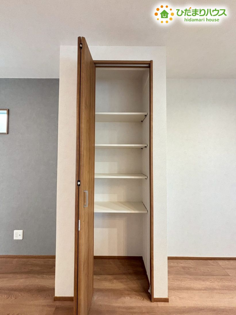 深谷市萱場　第10期　新築一戸建て　ワイウッドコート　02の収納
