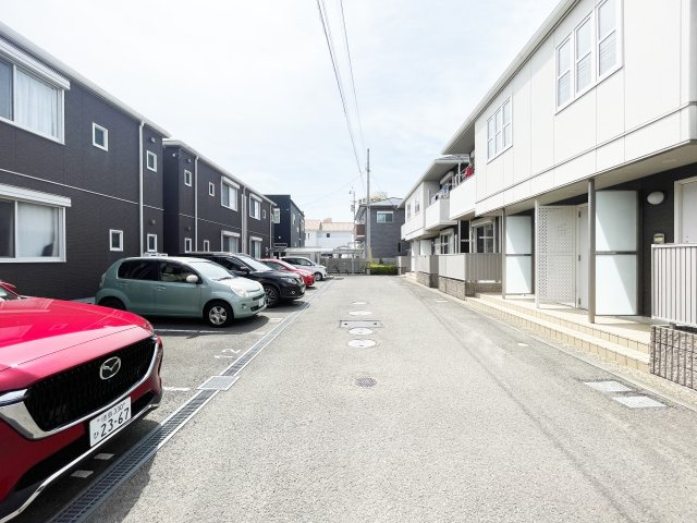 シャーメゾンマルシェ　B棟の駐車場