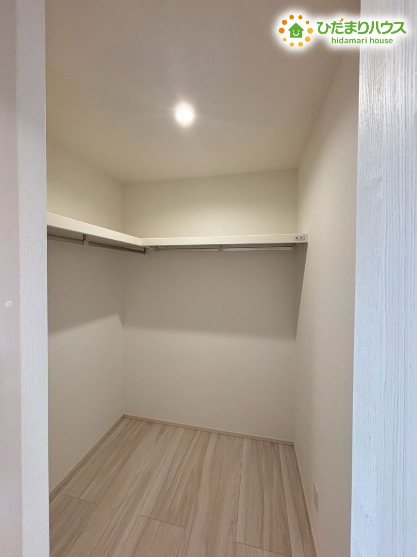 深谷市萱場　第10期　新築一戸建て　ワイウッドコート　01の収納