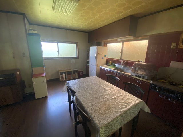 串間市天神　かんな保育園そば2階建のキッチン