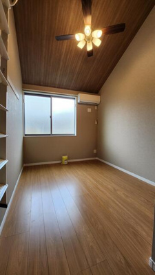 【居間・リビング】 | パインヒルズ曳舟 |  