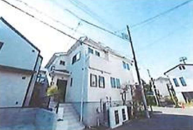 横浜市青葉区松風台 中古戸建て【仲介手数料半額】カースペース2台