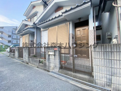 【エントランス】 | 　ＳＫハイツ | 落ち着いたエントランスです