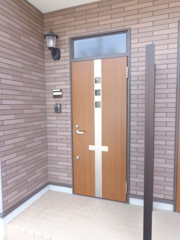 プチヴェールのその他共用部分|玄関もテンションが上がりますね・・・！
