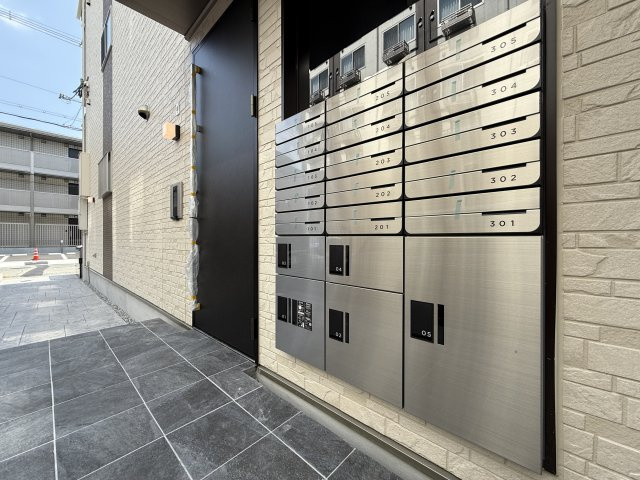 maison M＆Wのエントランス