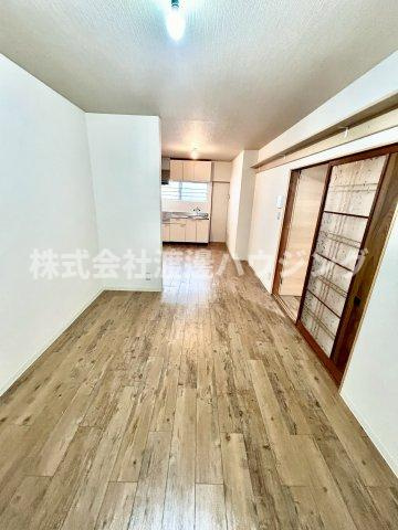 東大阪市若江本町３丁目のテラスの内装