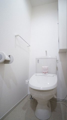 【トイレ】 | コモタウンＢ | シンプルで使いやすいトイレです