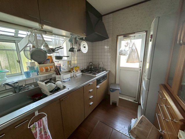茂原市本小轡　中古戸建のキッチン