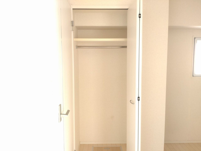 【収納】 | 警固クレスタリア | 別号室の写真になります。現況優先。